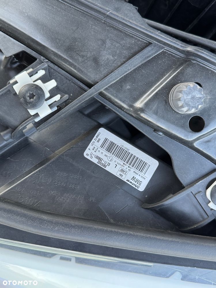 BMW X1 sDrive18i - 36