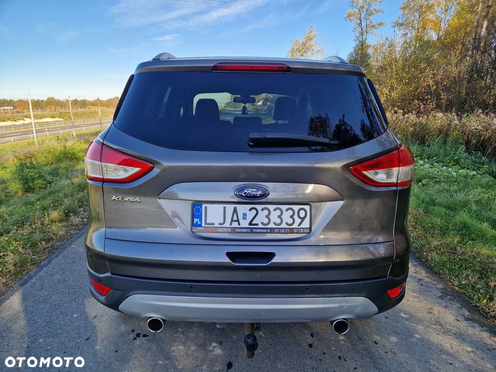 Ford Kuga - 4