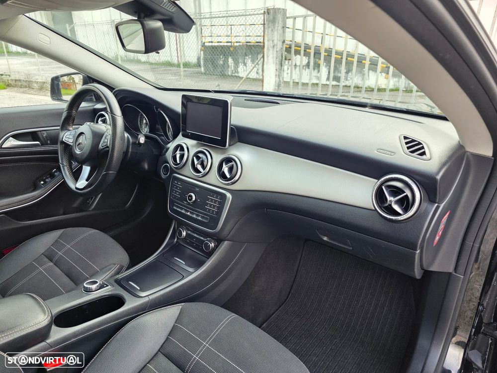 Mercedes-Benz CLA 200 d Urban Aut. - 15
