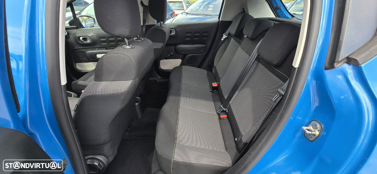 Citroën C3 1.2 PureTech Shine - 18