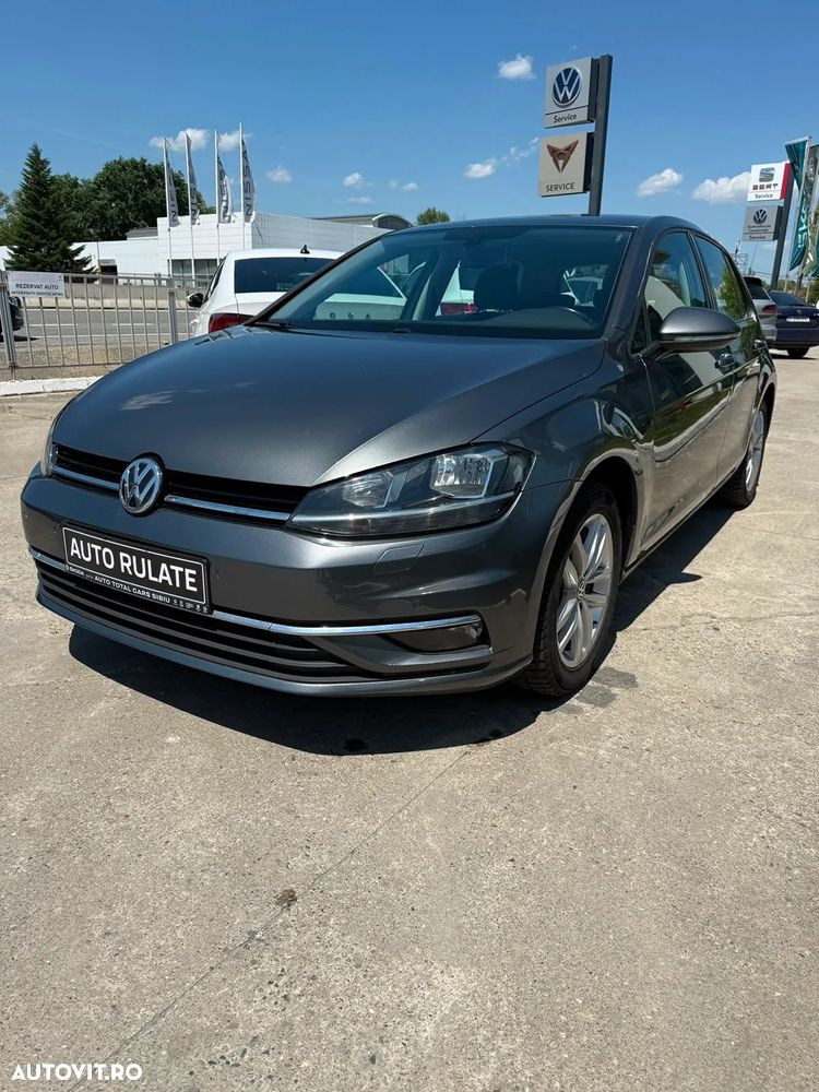 Volkswagen Golf 2.0 TDI DSG Style - 8