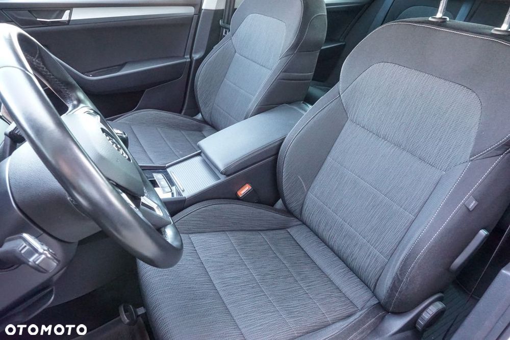 Skoda Superb 2.0 TDI Ambition - 10