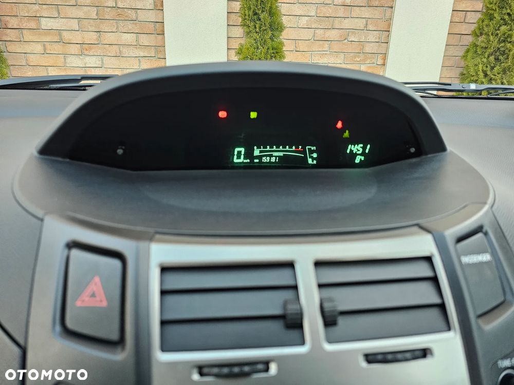 Toyota Yaris 1.33 VVT-i Life - 22