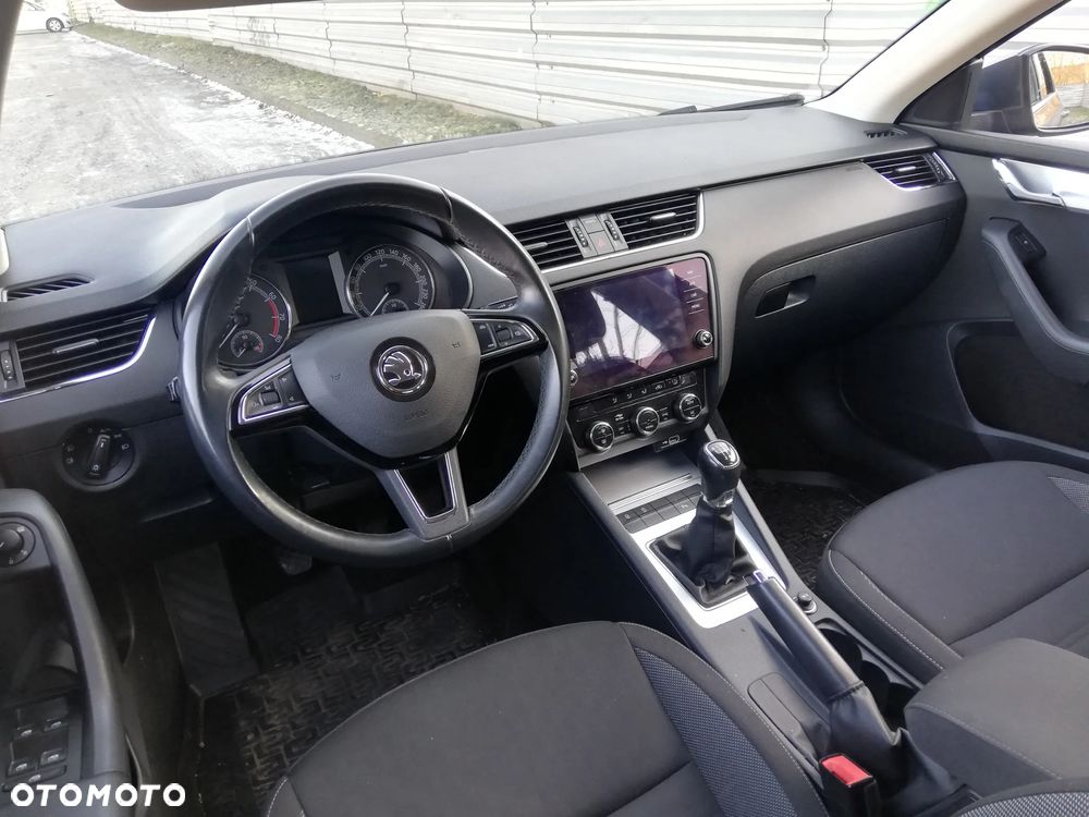 Skoda Octavia 1.0 TSI Drive - 10