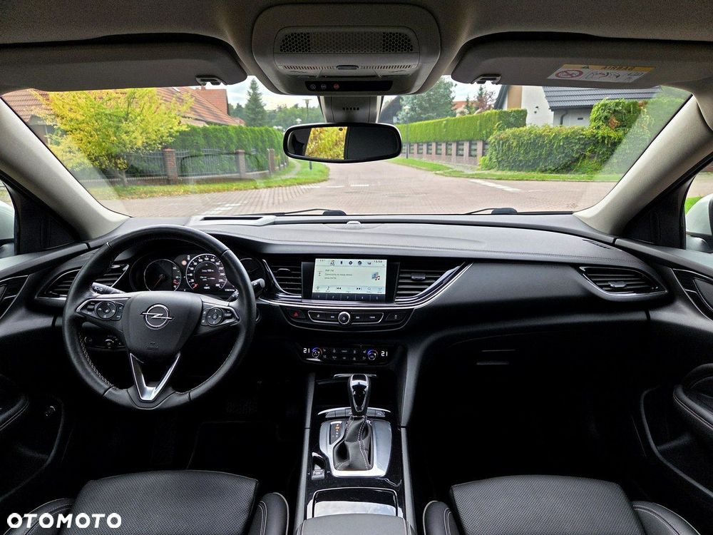 Opel Insignia - 13