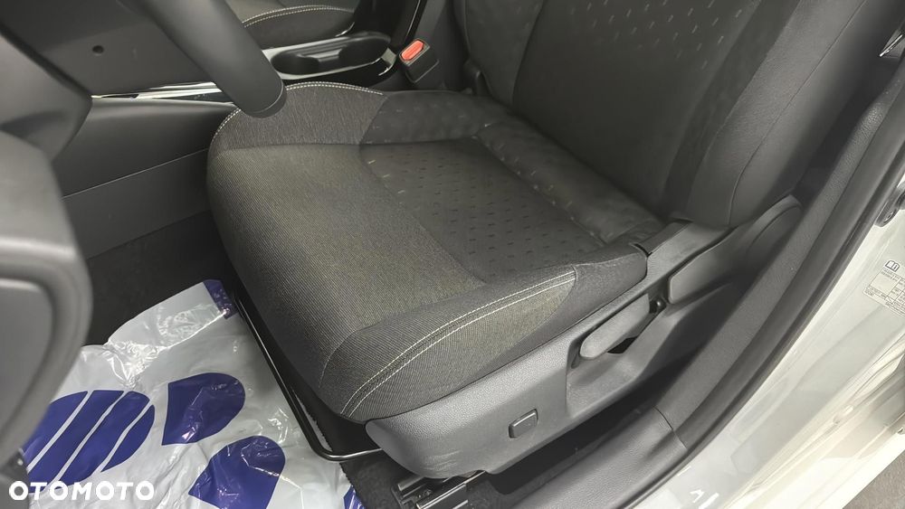 Toyota Corolla 1.8 Hybrid Comfort - 13