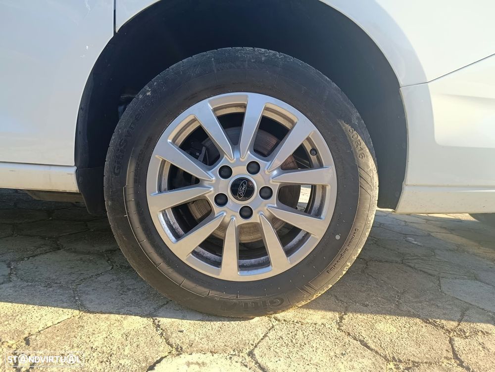 Ford Tourneo Connect Grand 2.0 TDCi Titanium - 18