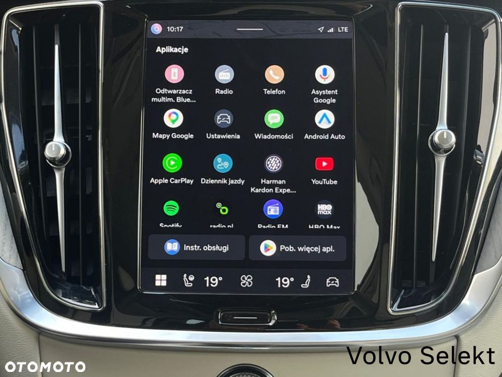 Volvo V60 Cross Country - 18