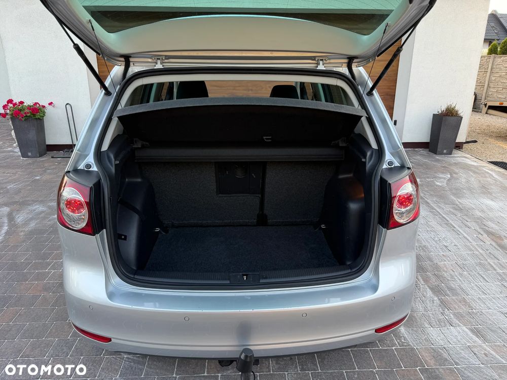 Volkswagen Golf Plus - 16