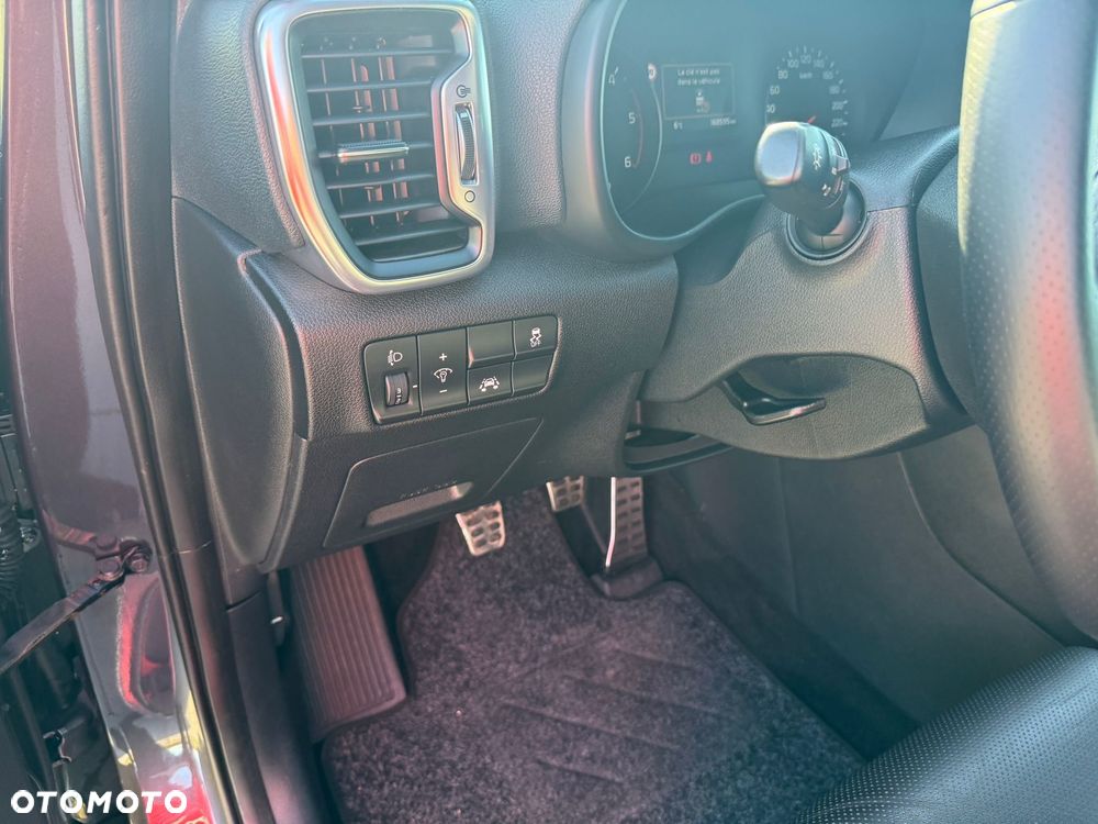 Kia Sportage 2,0 CRDI 2WD ISG Spirit - 23