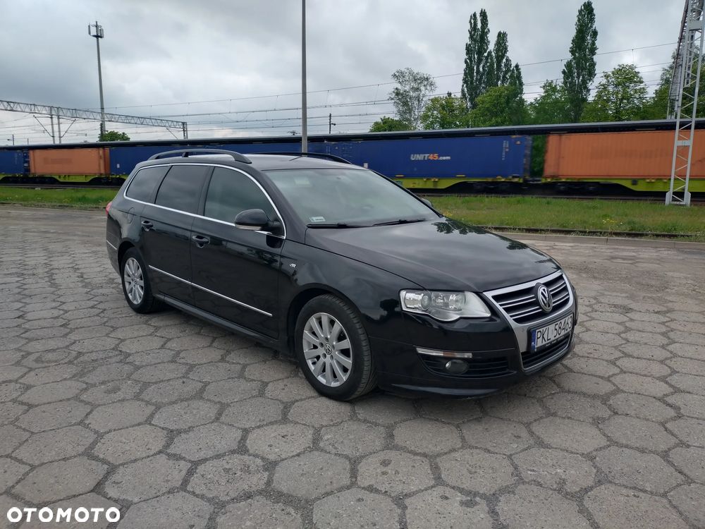 Volkswagen Passat 2.0 TDI Comfortline R-Style - 3