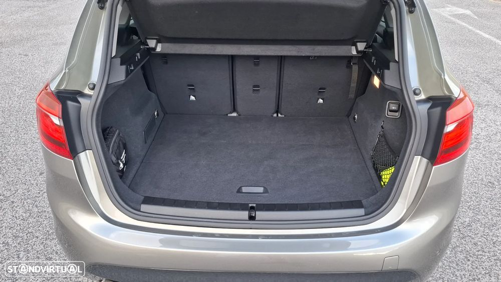 BMW 218 Active Tourer i Line Luxury Auto - 22