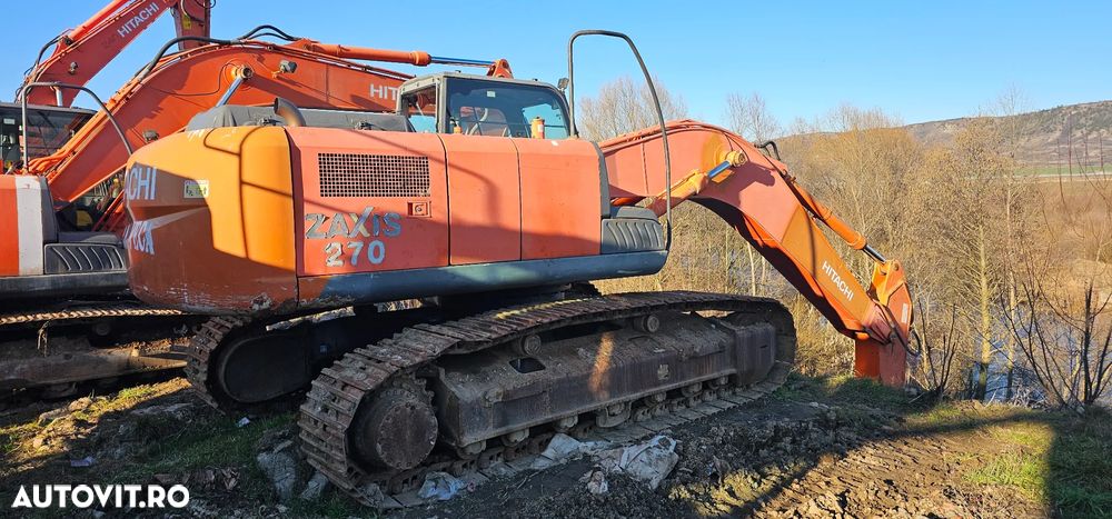 Hitachi ZX 270 LC Excavator pe senile - 3