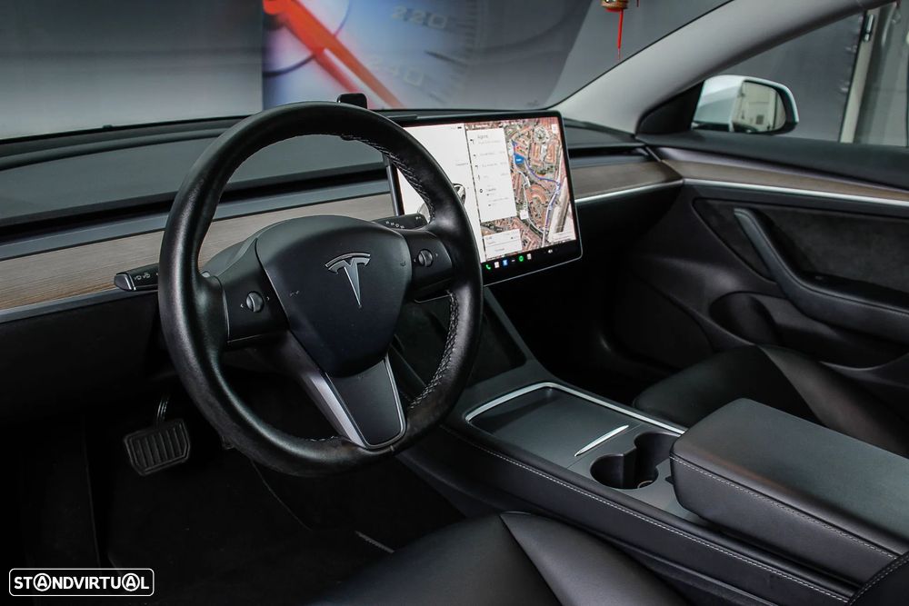 Tesla Model 3 Standard Range Plus RWD - 25