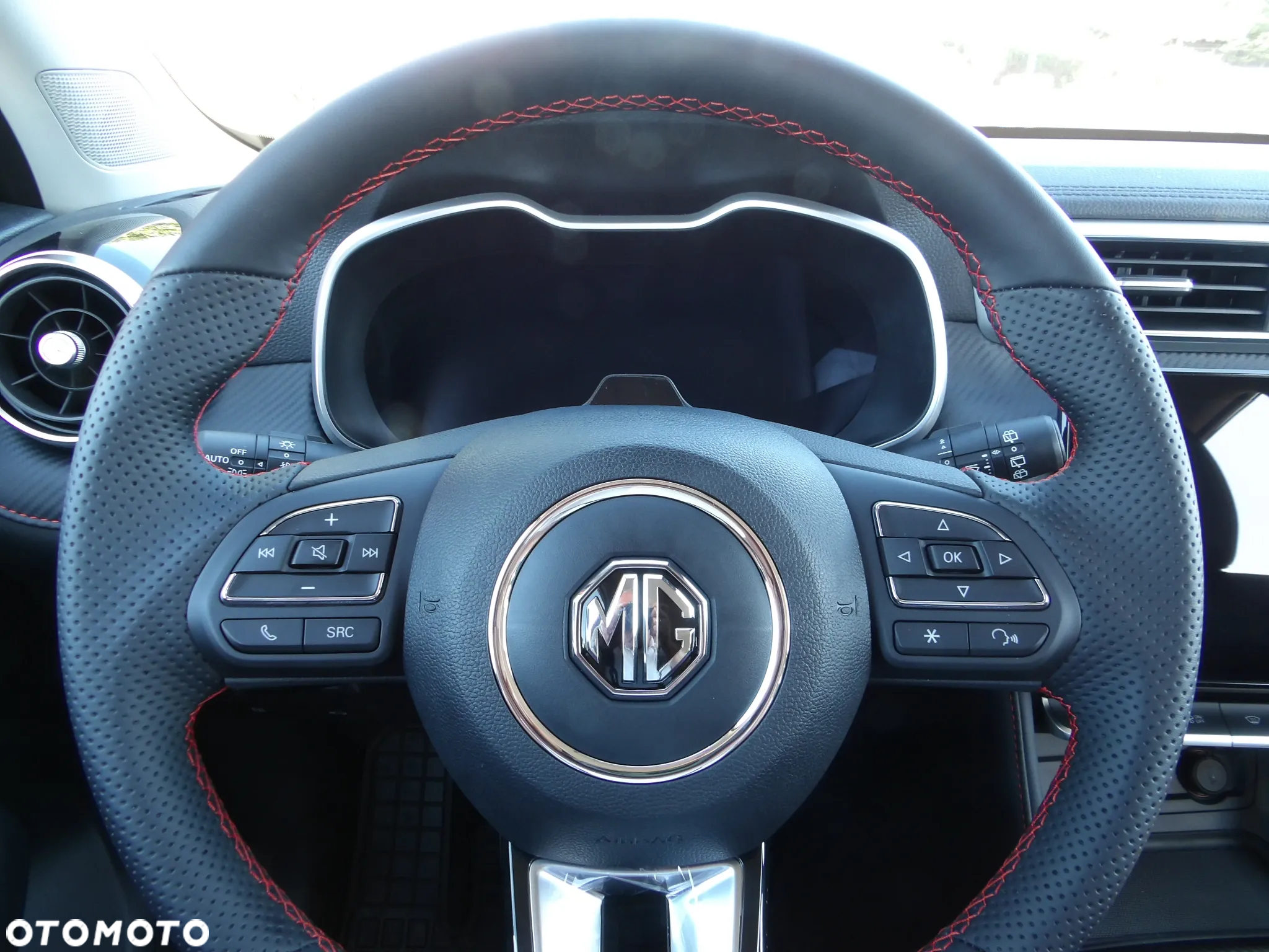 MG ZS 1.5 VTi-Tech Exclusive - 13