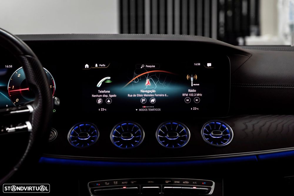 Mercedes-Benz E 220 d AMG Line - 23