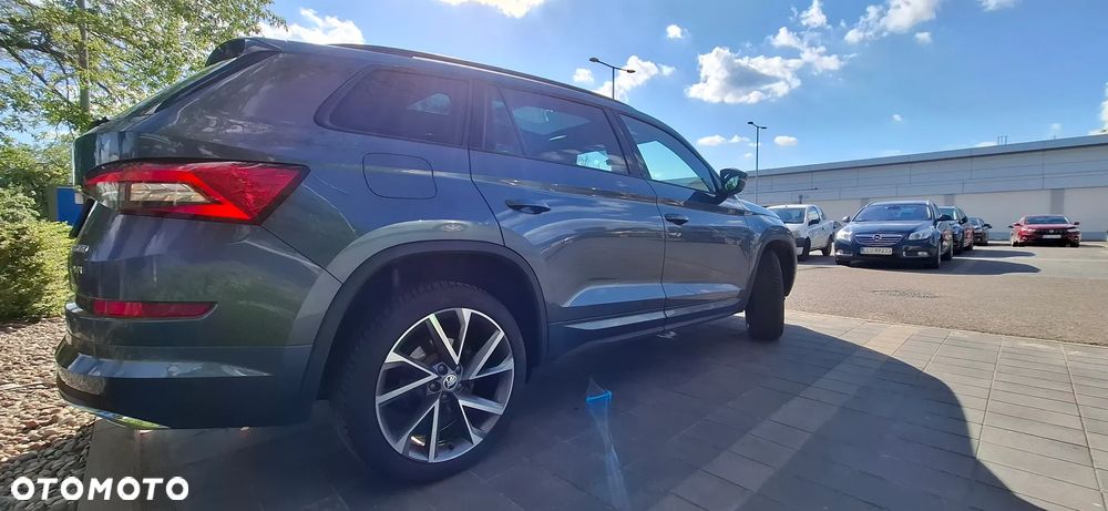 Skoda Kodiaq 2.0 TDI 4x4 Sportline DSG - 6