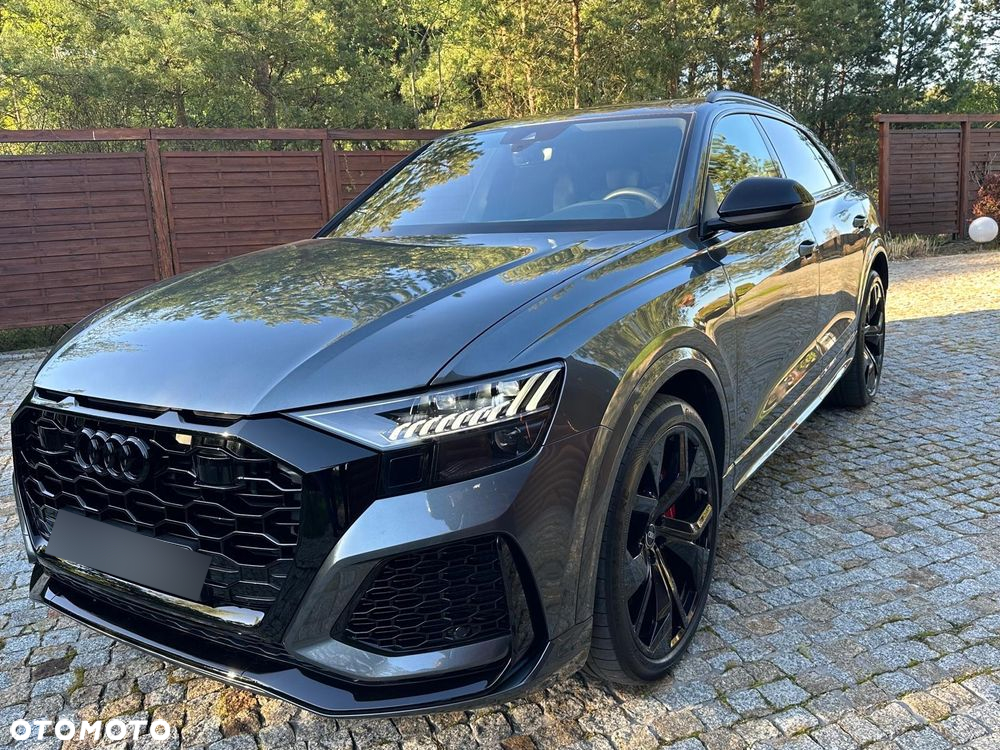 Audi RS Q8 - 2