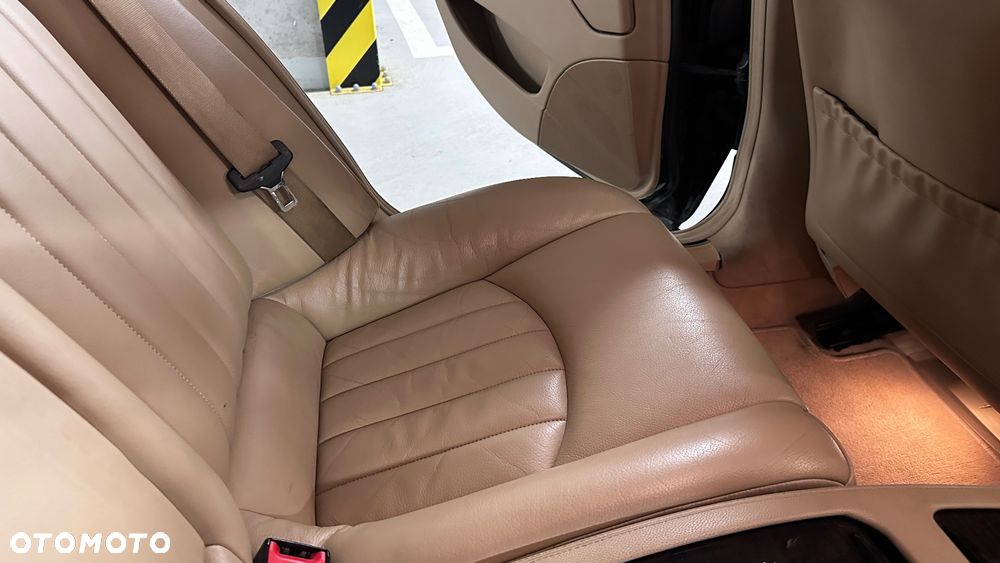Mercedes-Benz CLS 350 7G-TRONIC - 20