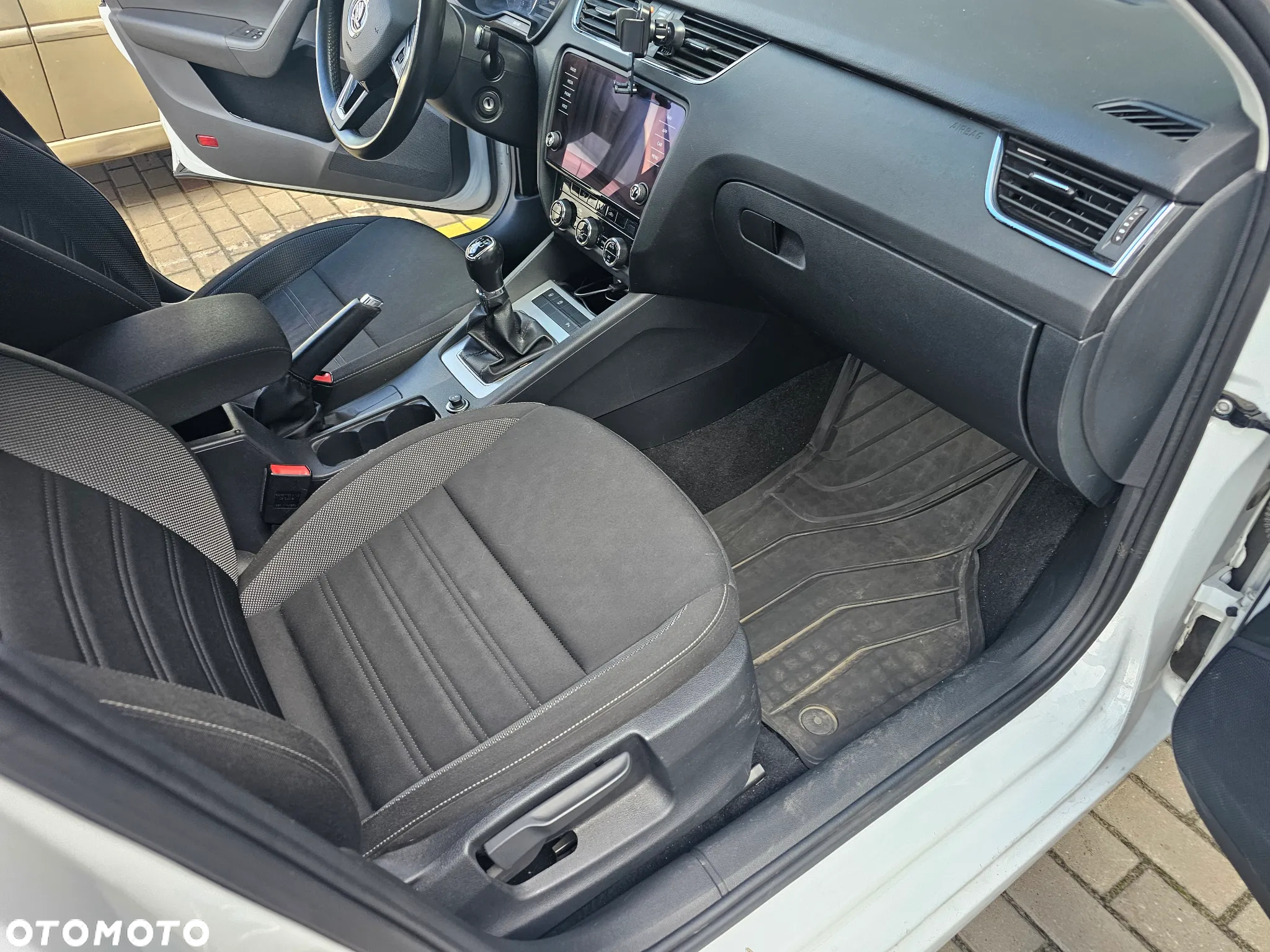 Skoda Octavia 1.6 TDI Ambition - 16