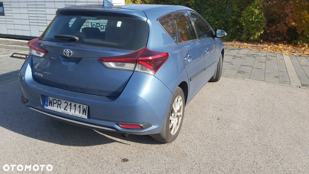 Toyota Auris 1.6 Comfort - 2