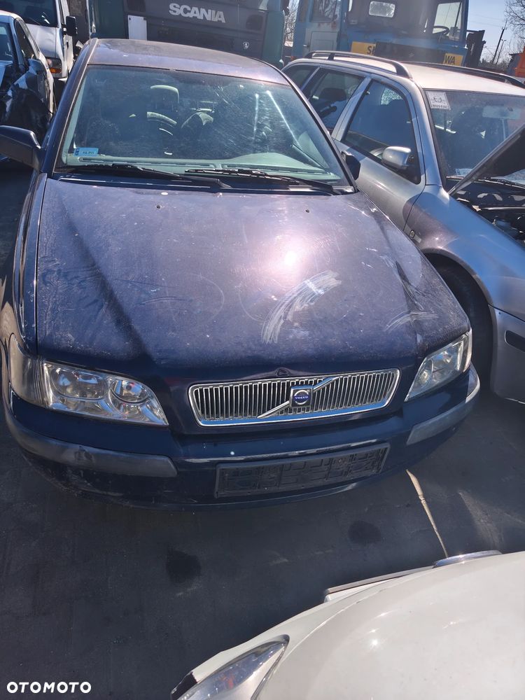 VOLVO S40 2000r. na części 1,8 P LPG maska klapa drzwi szyba lusterko lampa zamek itp. - 1