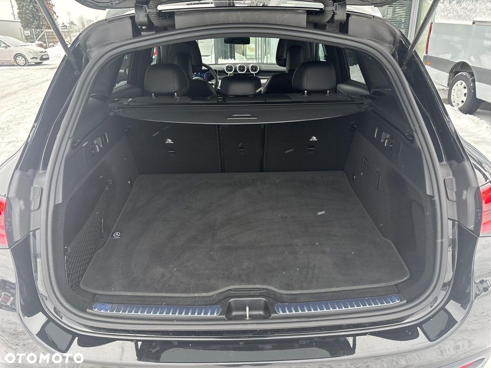 Mercedes-Benz GLC - 15