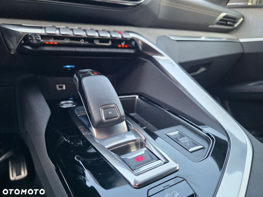 Peugeot 5008 2.0 BlueHDI GT S&S EAT8 - 29
