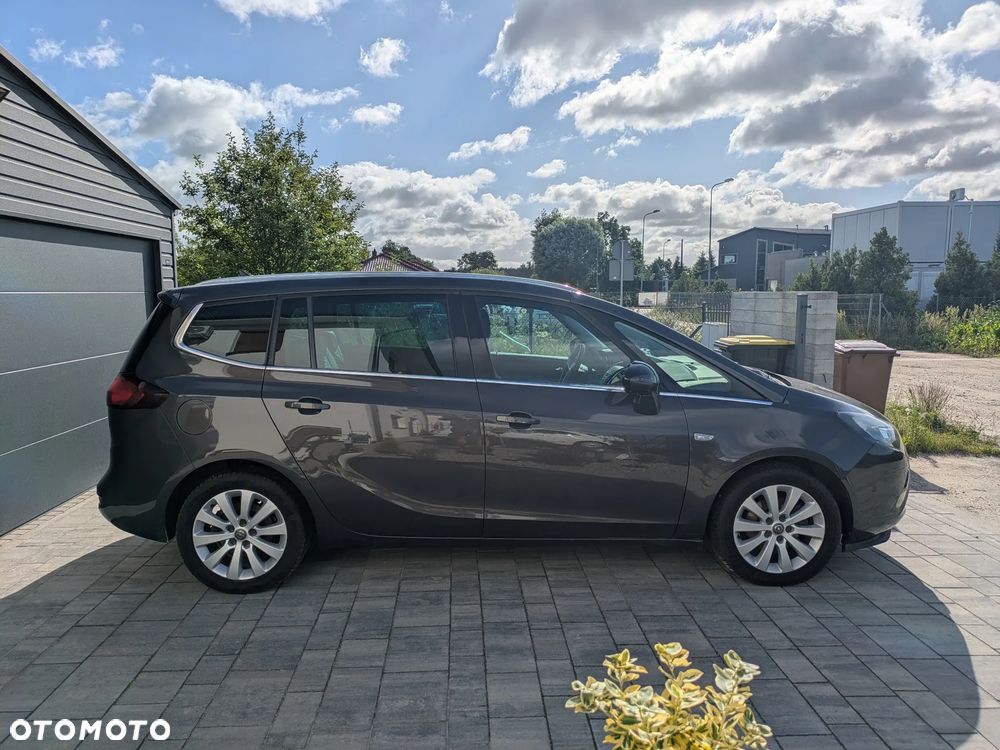 Opel Zafira 2.0 CDTI Cosmo - 10