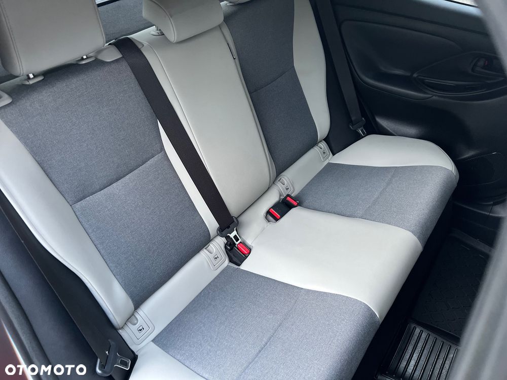 Toyota Yaris Hybrid 1.5 Active - 28
