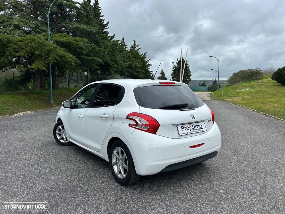Peugeot 208 1.4 HDi Active - 18
