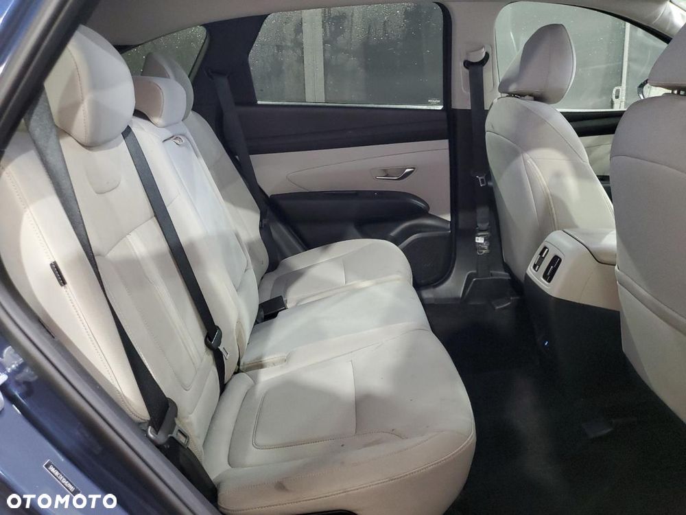 Hyundai Tucson ver-1-6-t--gdi-style-4wd-dct - 10