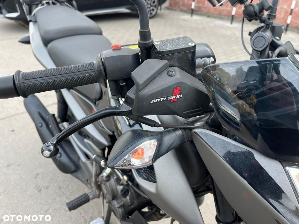 Bajaj Pulsar - 5