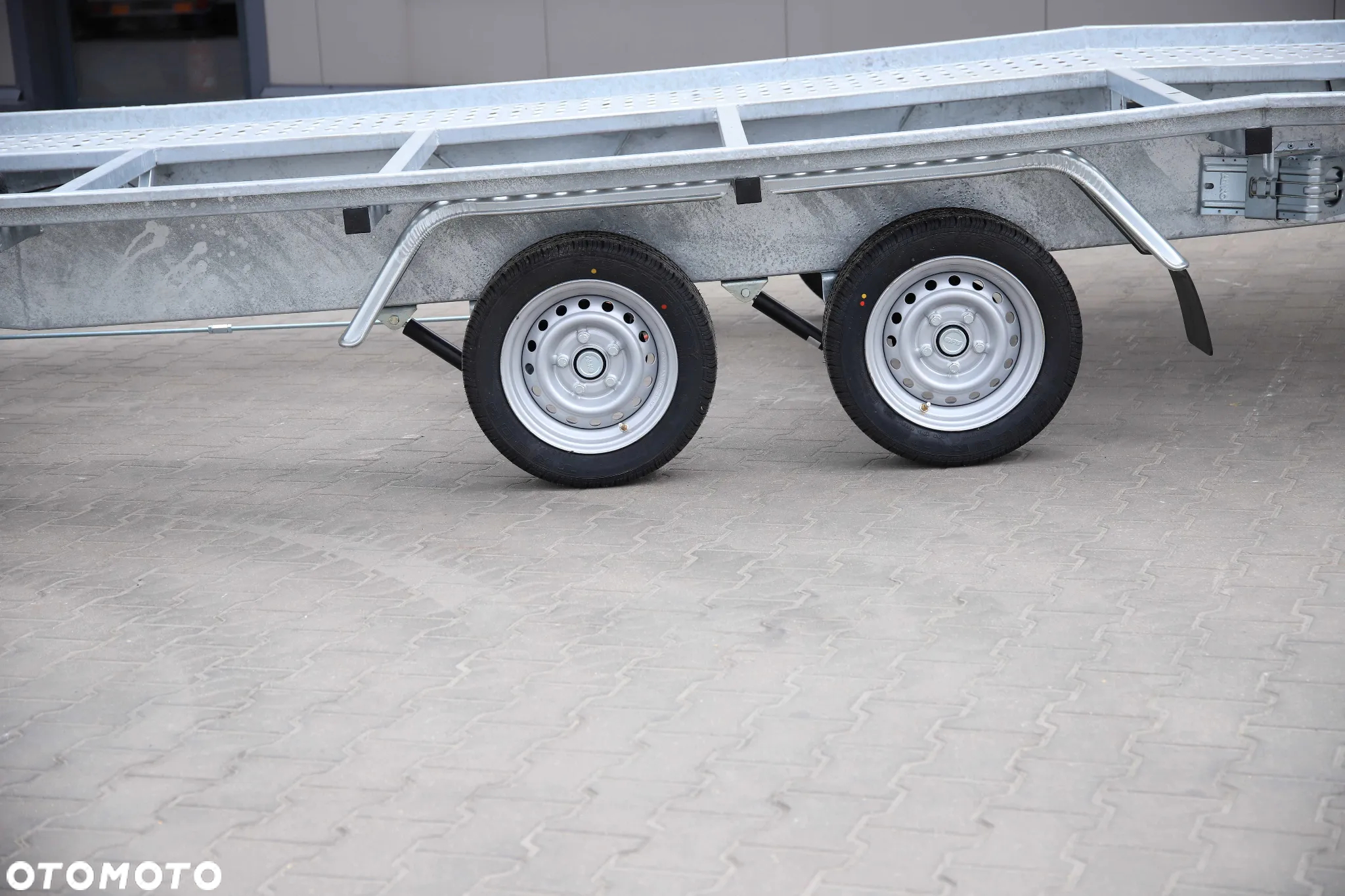 Niewiadów JUPITER SM 5 X 2,1 DMC 3000 kg Koła 13C - 5