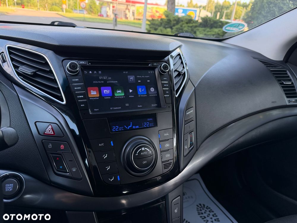 Hyundai i40 i40cw 1.6 Fifa World Cup Edition - 37