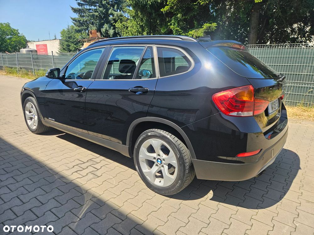 BMW X1 sDrive18d - 12