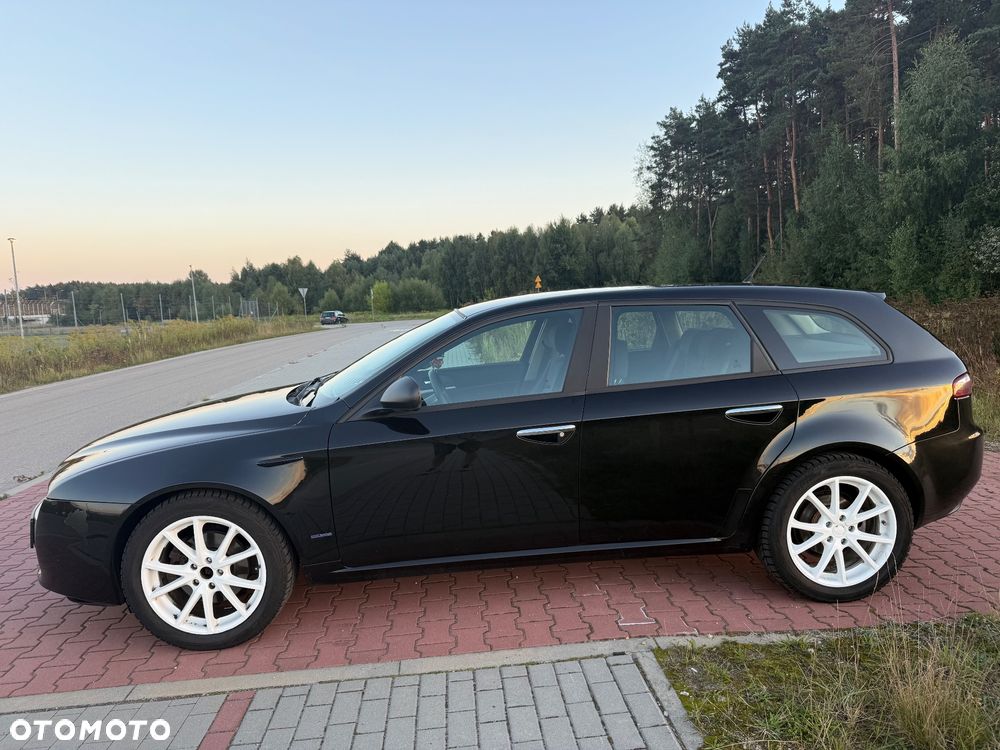 Alfa Romeo 159 - 5