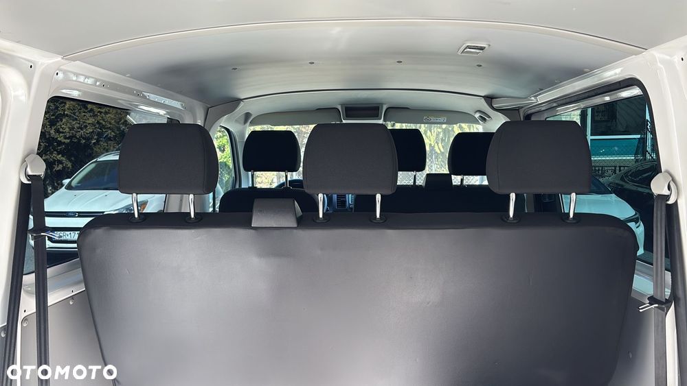 Volkswagen Transporter - 8