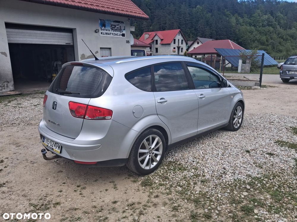 Seat Altea XL 2.0 TDI CR DPF Style - 5