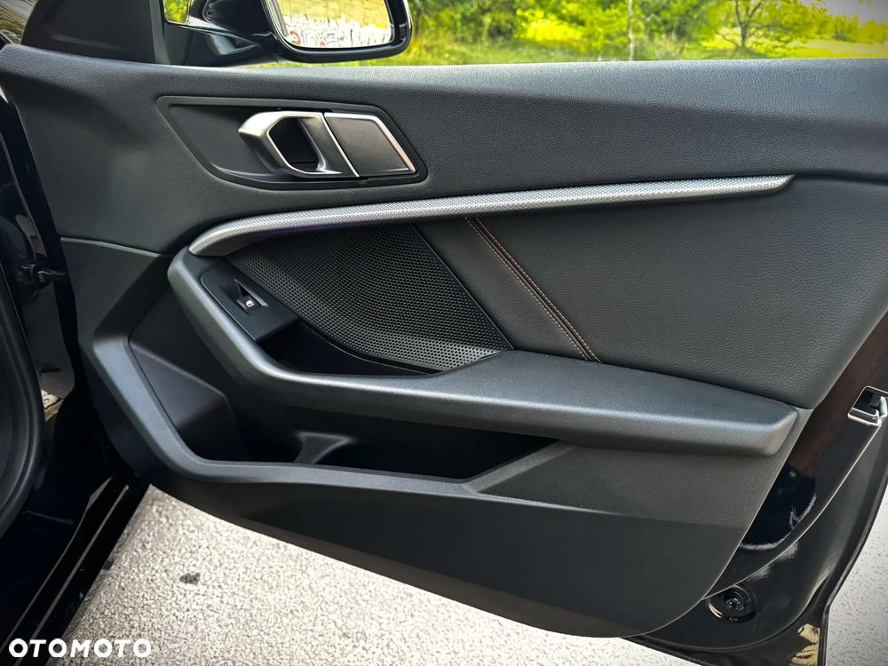 BMW Seria 1 118i Sport Line - 25