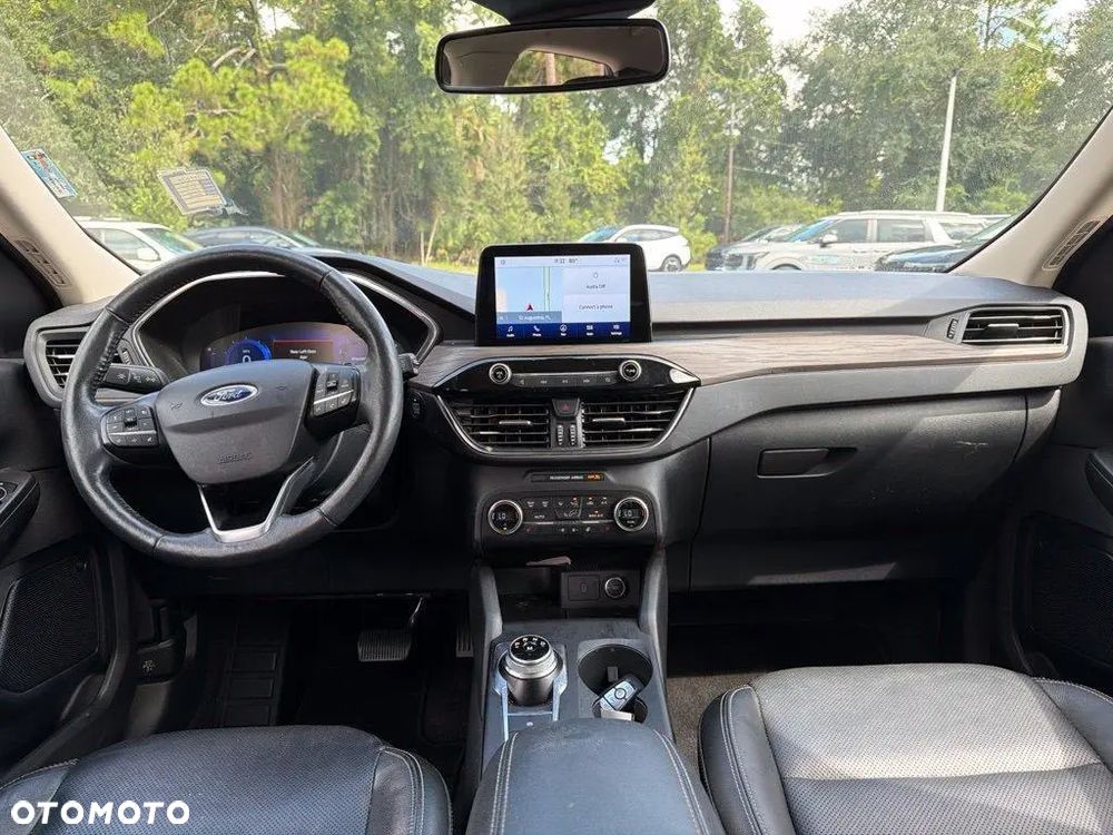 Ford Escape 2.0 EcoBoost AWD Titanium - 9