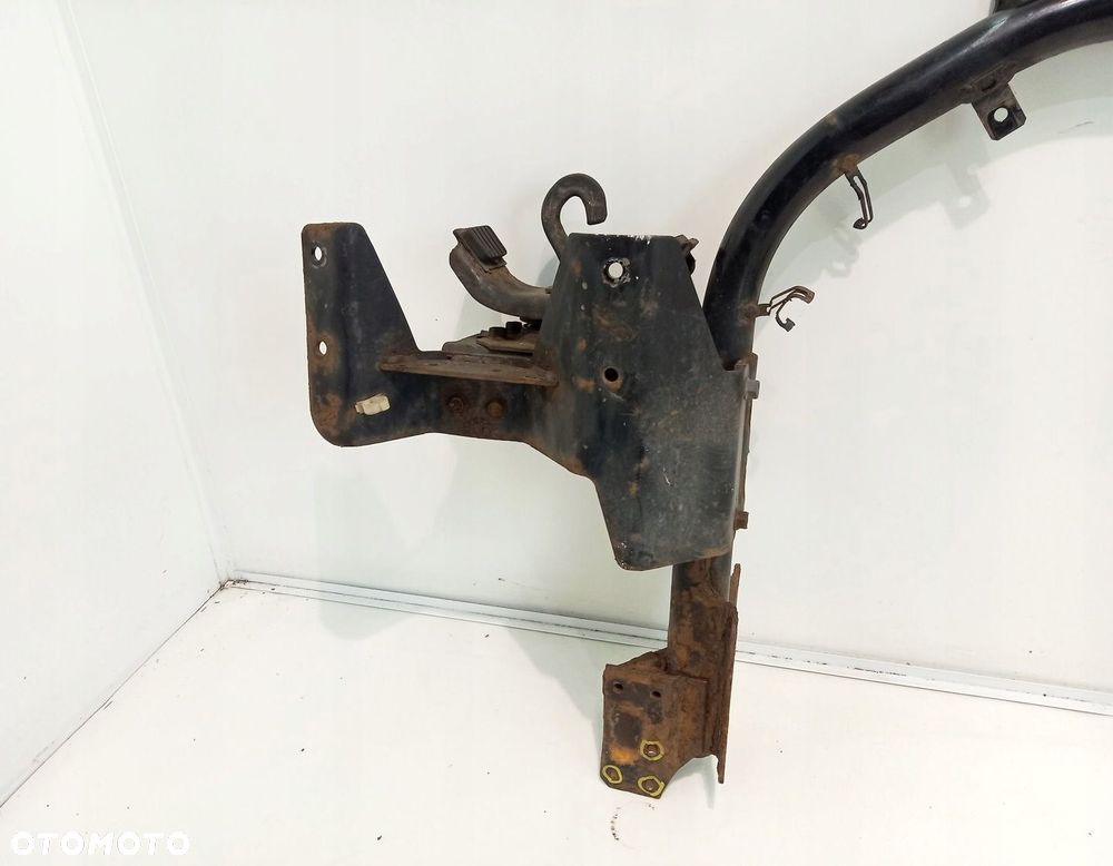 BELKA MOCOWANIE KABINY MITSUBISHI FUSO CANTER 06- - 2