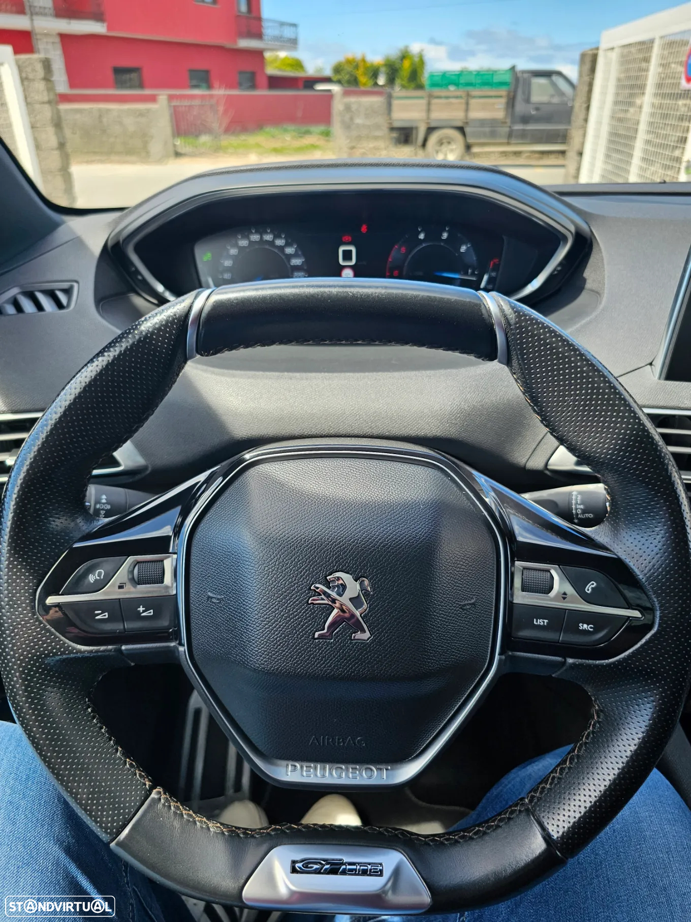 Peugeot 5008 1.5 BlueHDi GT Line J19 - 17