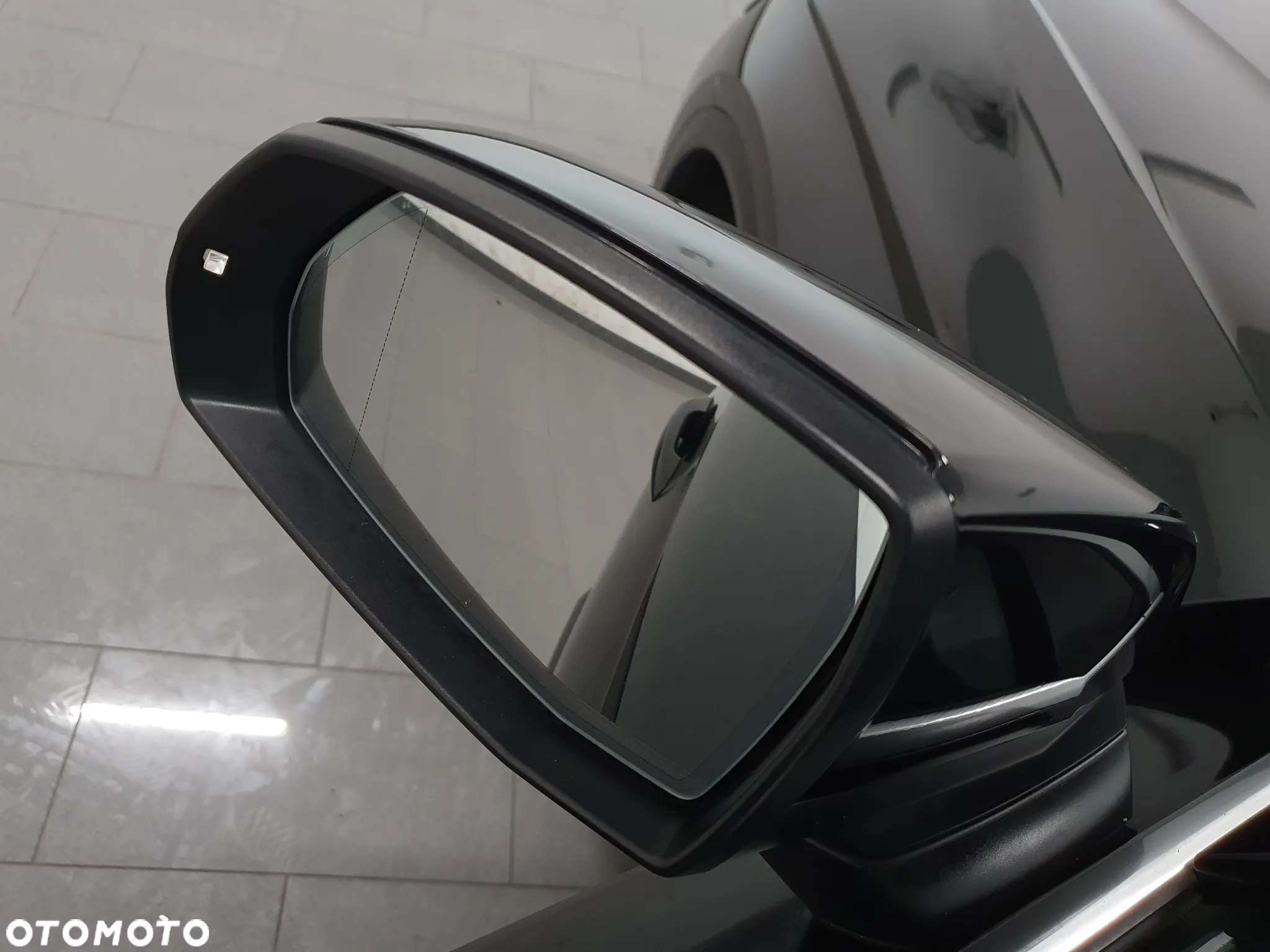 Audi Q5 40 TDI quattro S tronic sport - 25