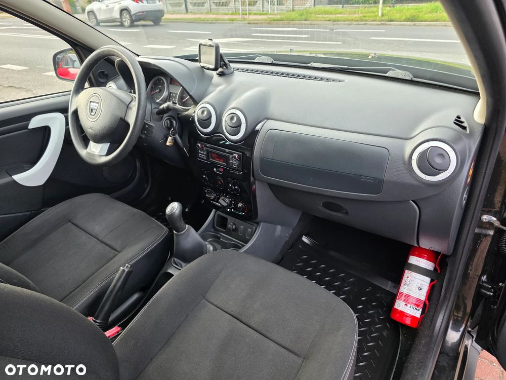 Dacia Duster 1.6 16V 4x2 - 9