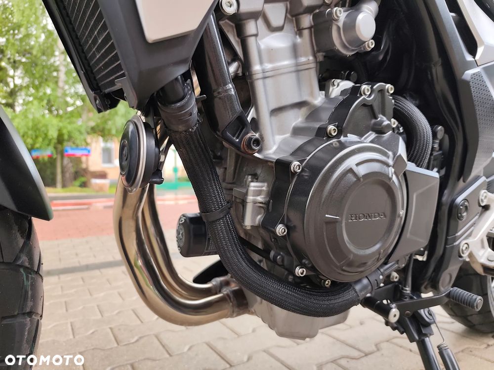 Honda CB - 18