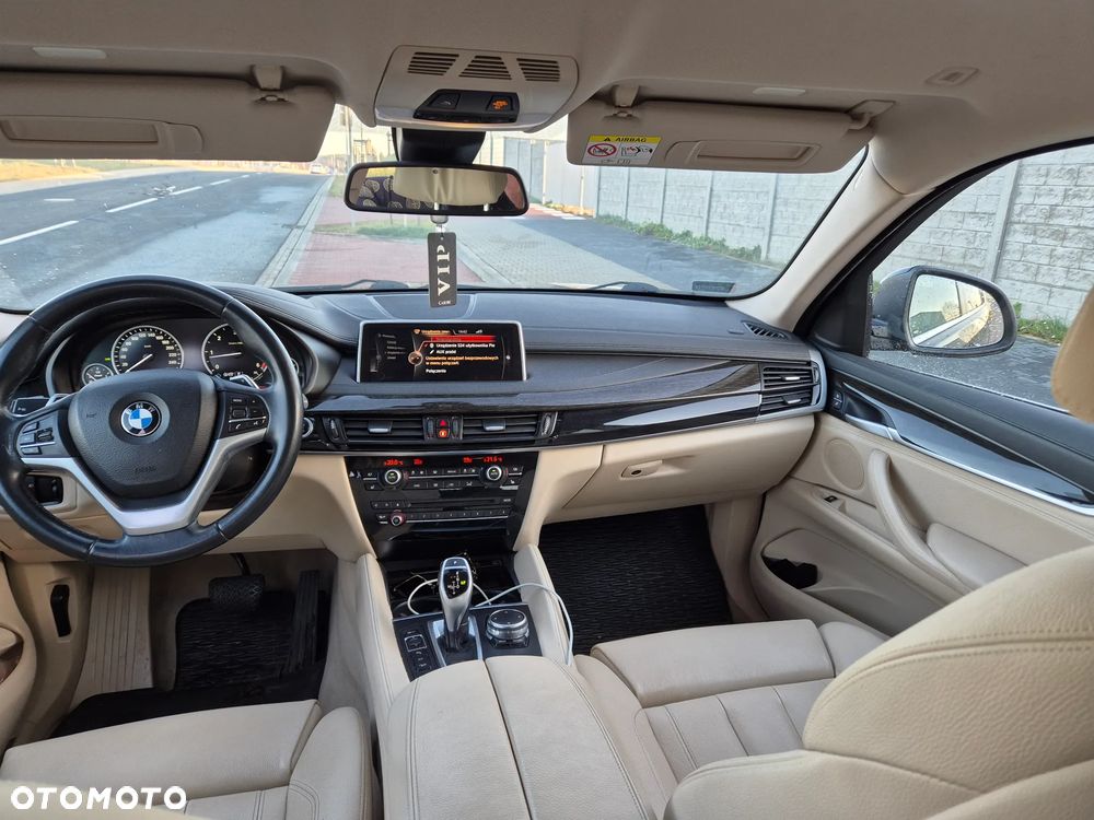 BMW X6 xDrive40d - 8
