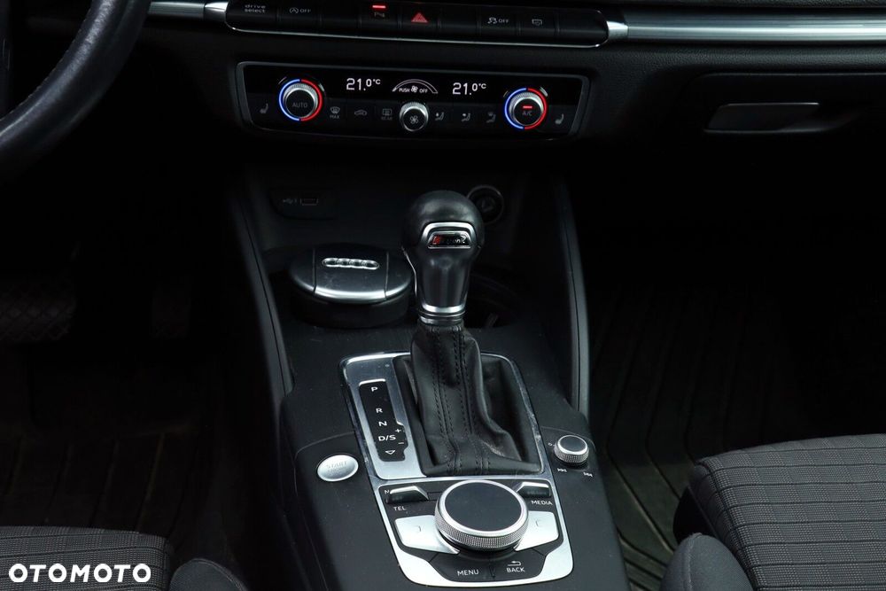 Audi A3 Sportback - 15