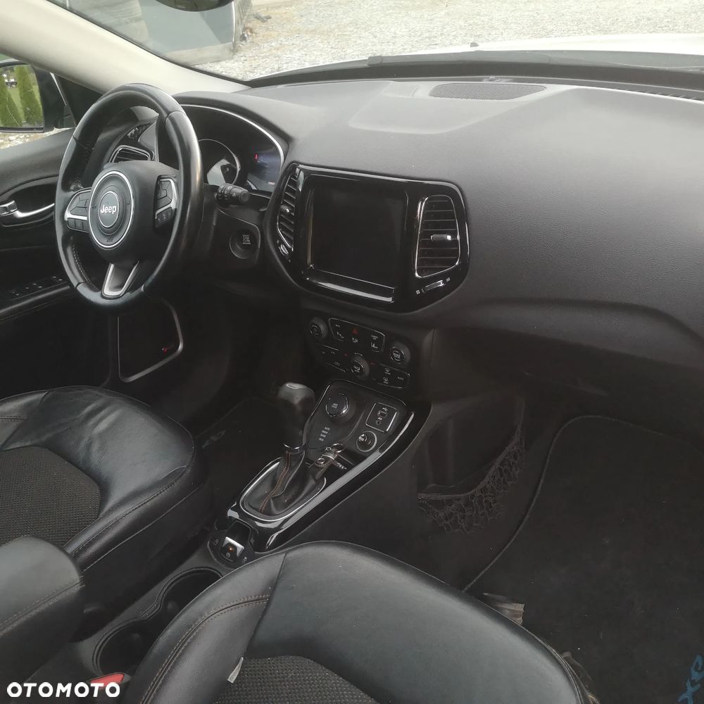 Jeep Compass 2.0 MultiJet Active Drive Automatik Business Line - 7