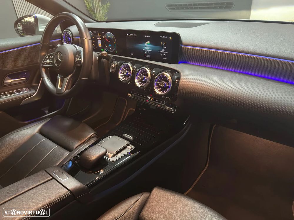Mercedes-Benz A 250 e Style Plus - 11